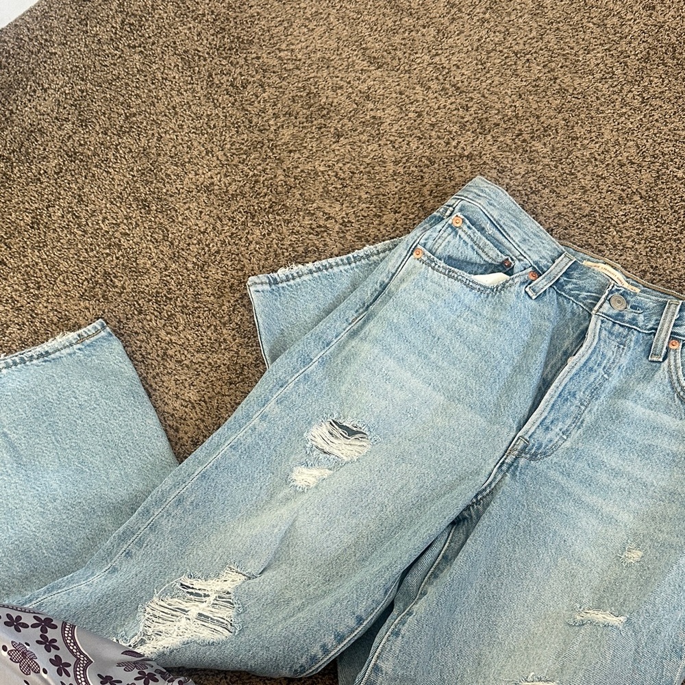 Levi's Light Blue Ankle & Cropped Jeans